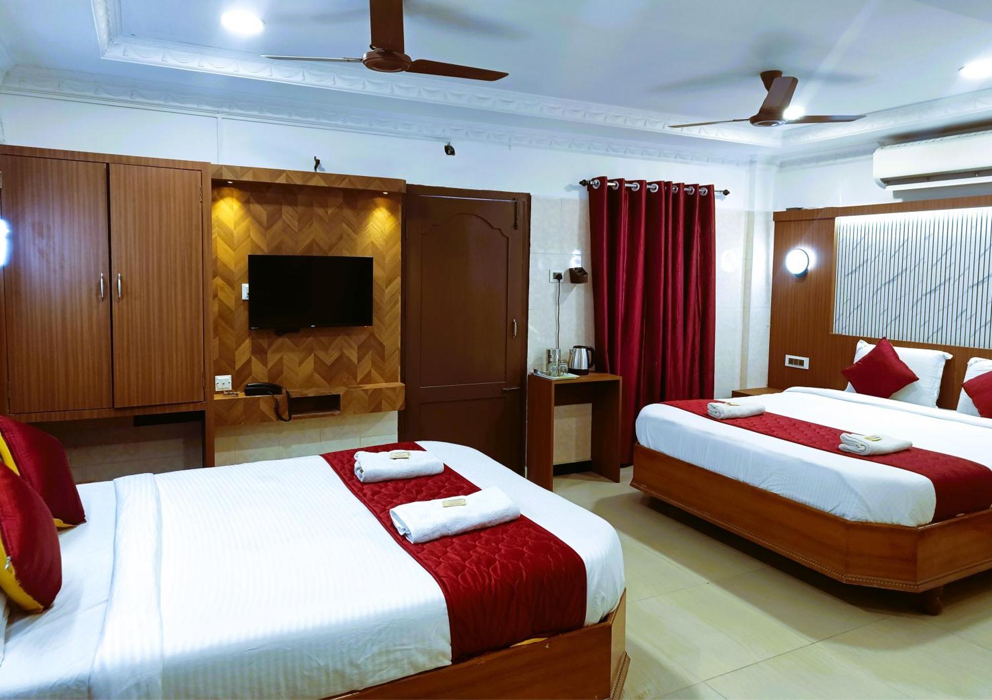 Hotel Jeyam Канякумари Екстериор снимка
