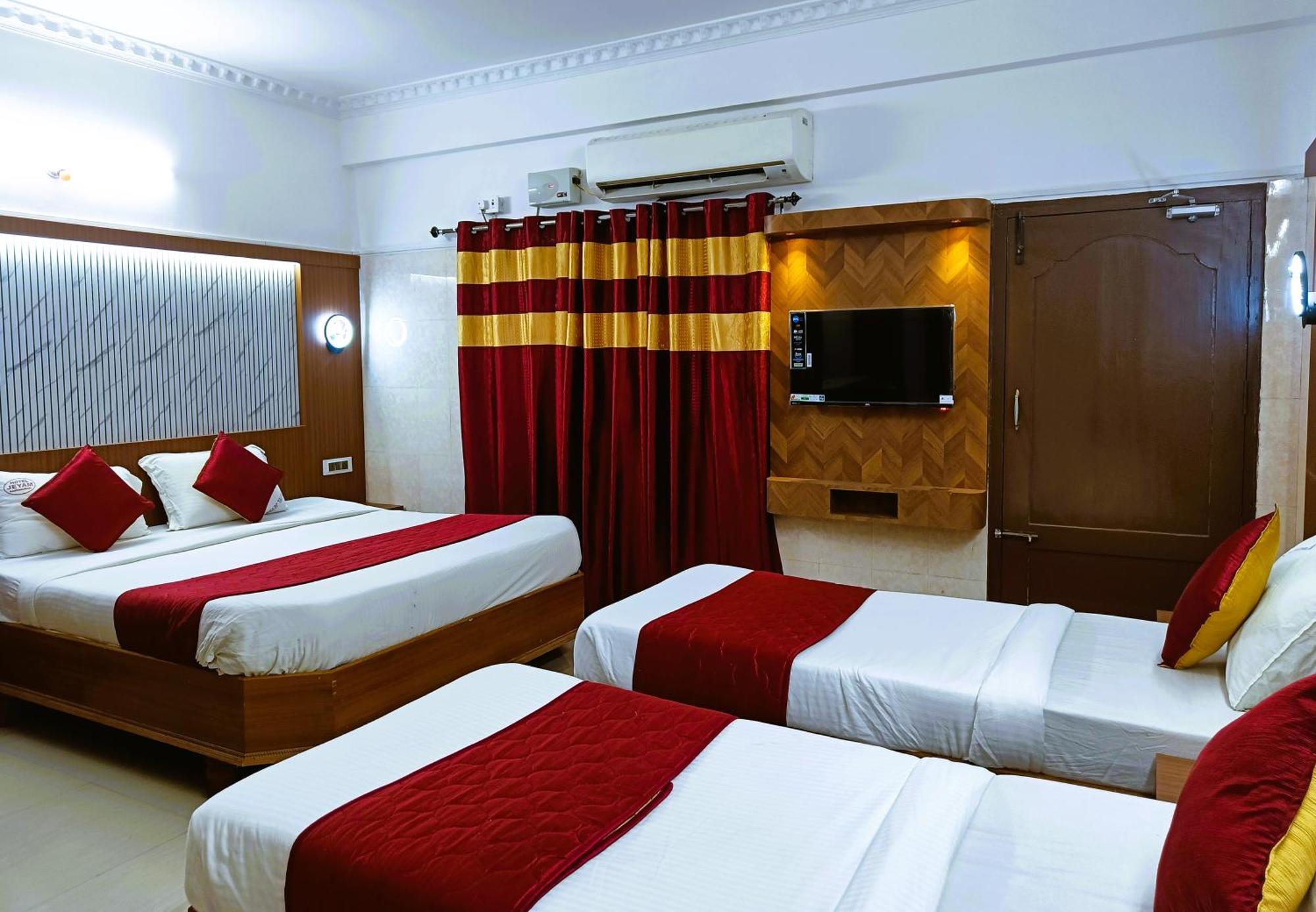 Hotel Jeyam Канякумари Екстериор снимка