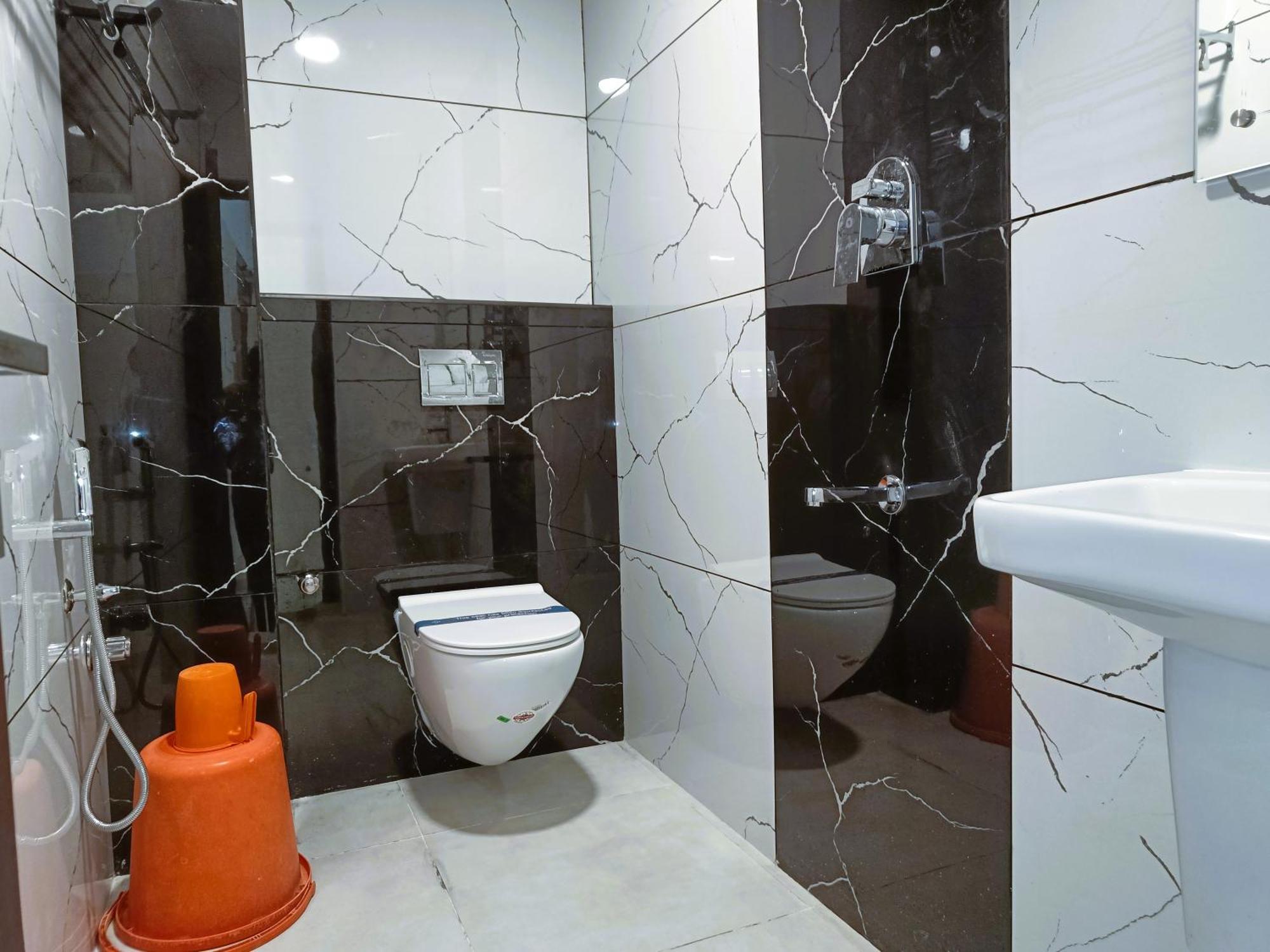Hotel Jeyam Канякумари Екстериор снимка